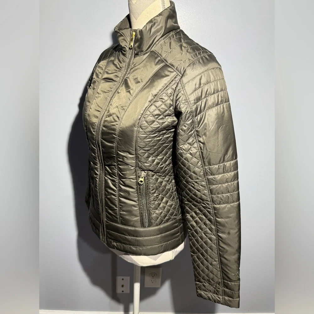The North Face Women's Puffer Jacket - Olive